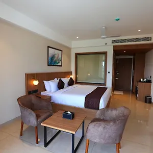 4* Hotel Saffron Wayanad
